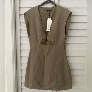 NWT Zara Knot Front Dress